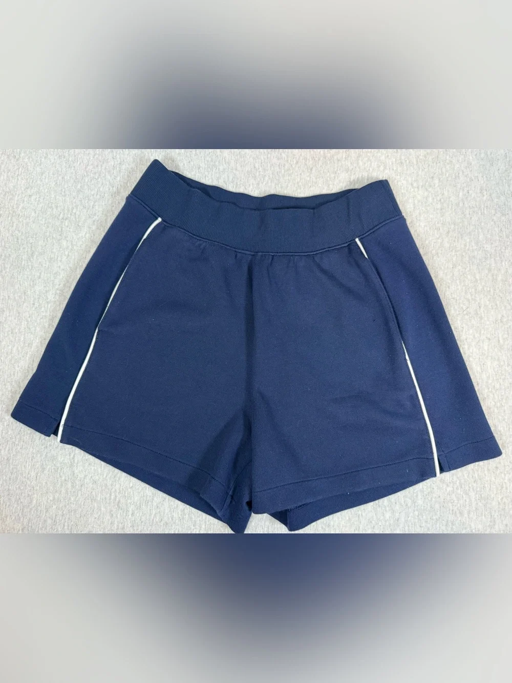 SPANX AirEssentials Pique Shorts Navy - Medium